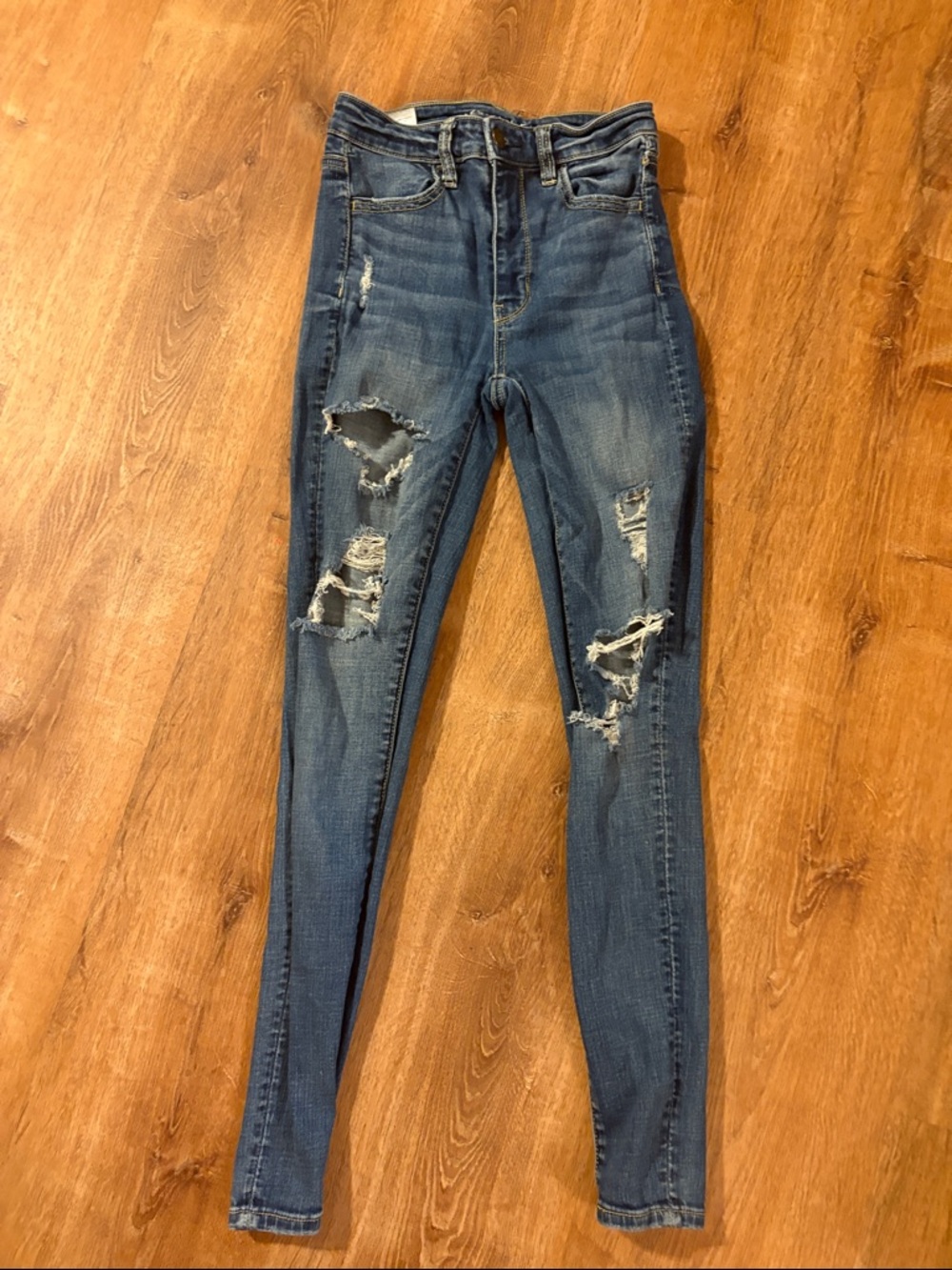 American Eagle Distressed Skinny Jeggings- Blue Super High Rise 2 Reg